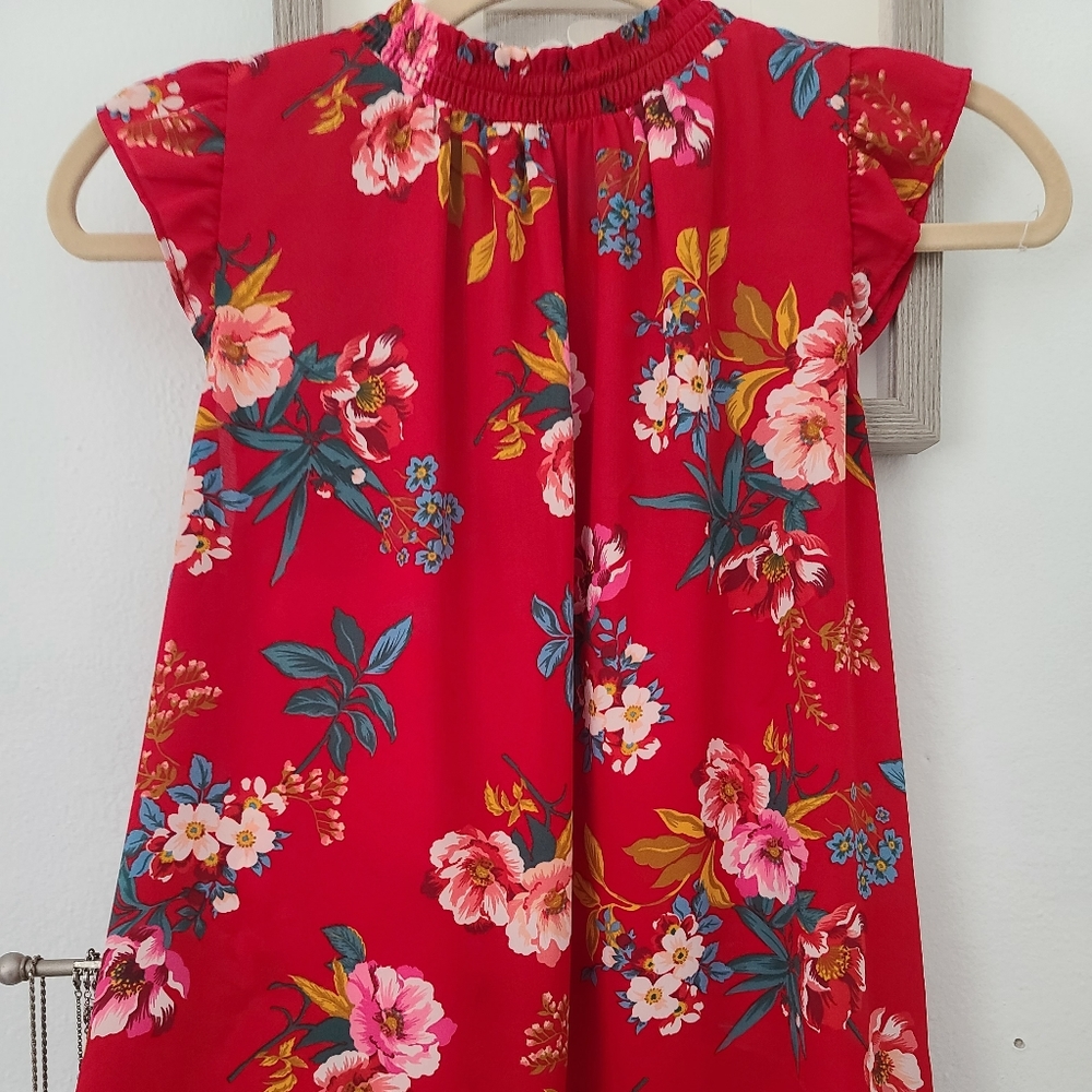 LOFT red top